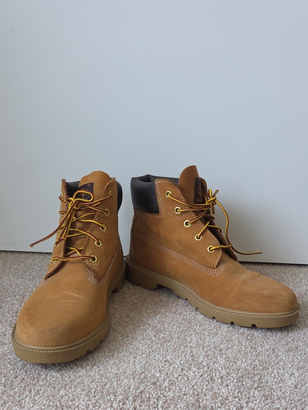 Timberland 6-Inch Premium Waterproof Boots – Wheat – Big Kids Size 6